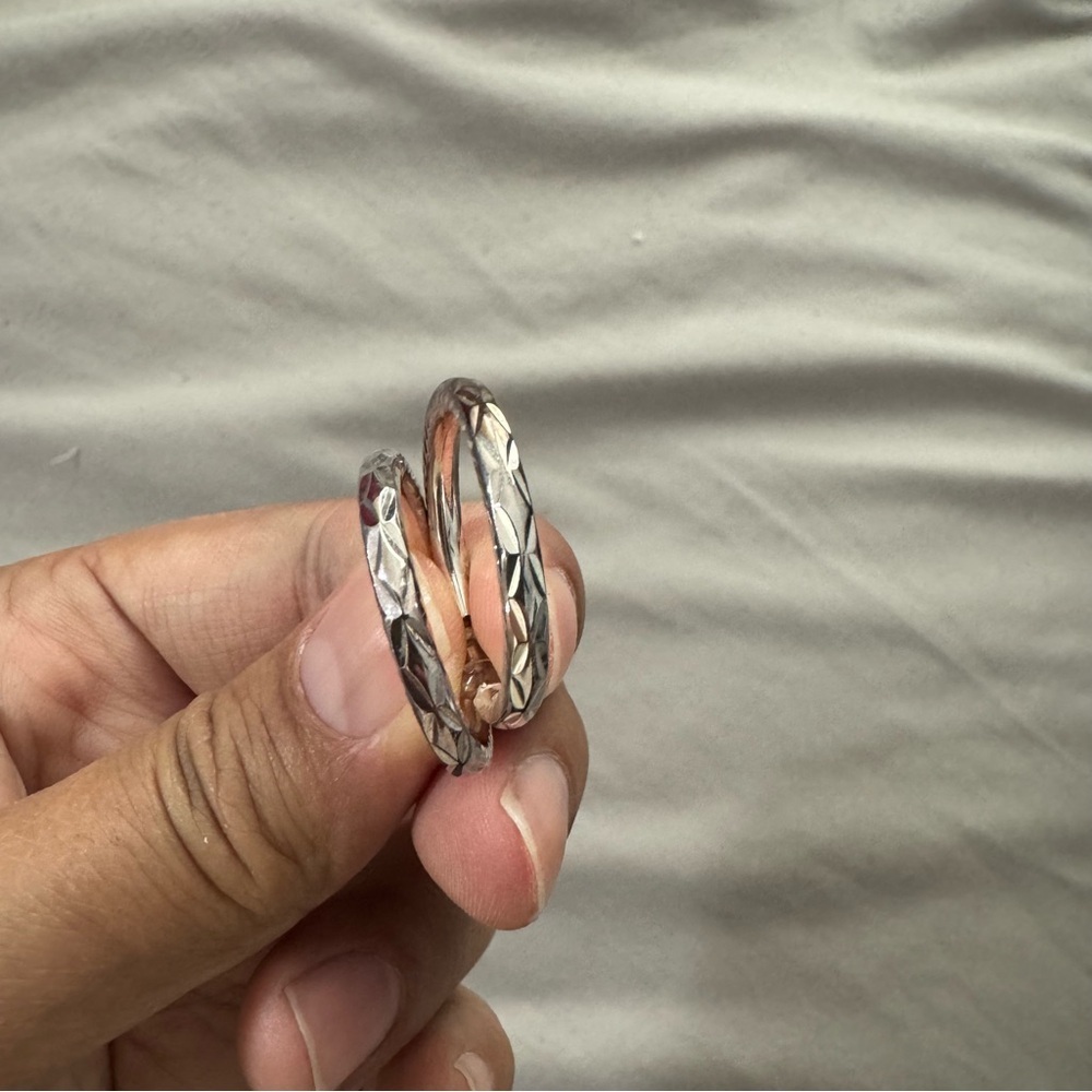 New Elegant Sterling Silver 925 Hoop Earrings - Picture 4 of 4